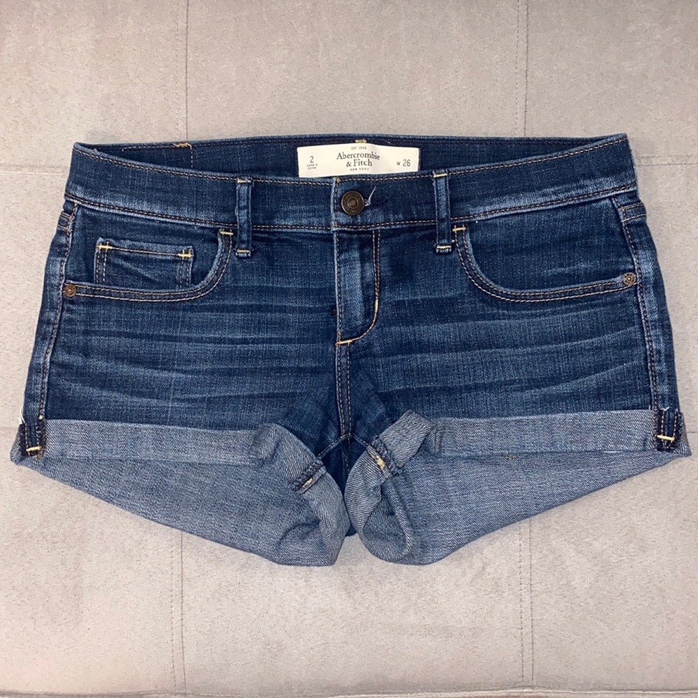 Hollister dark wash denim shorts